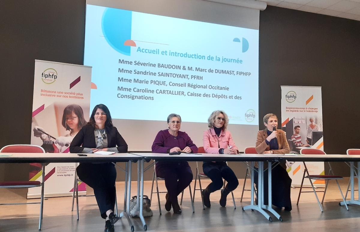 Signatrices de la convention entre le FIPHFP et la Région Occitanie : Marie PIQUE, Vice-présidente de la Région Occitanie en charge des Solidarités, des services publics et de la vie associative, et Séverine BAUDOUIN, Directrice adjointe du FIPHFP