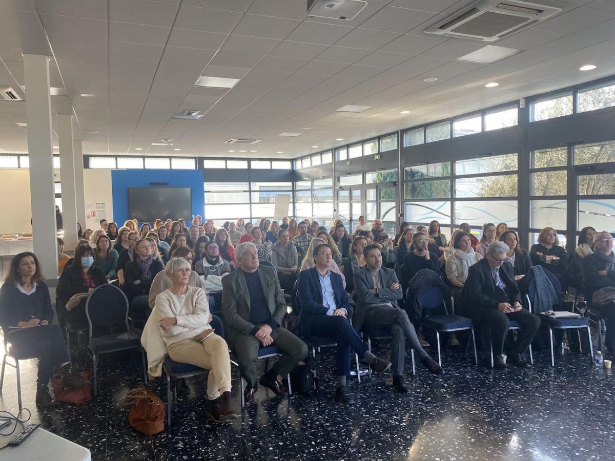 Participants au séminaire départemental des Teams Handicap Cap Emploi 84 et France Travail Vaucluse.