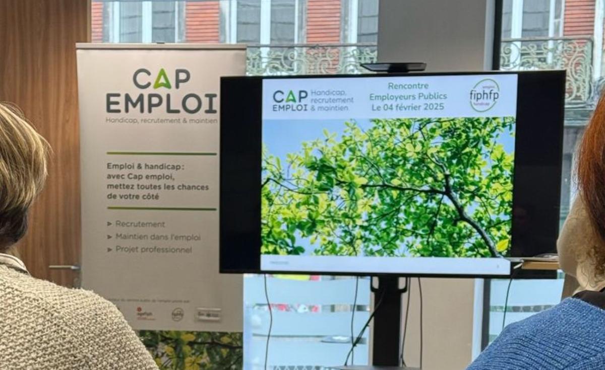 Visuel sur l'écran de l'événement où est inscrit Cap Emploi Rencontre des employeurs