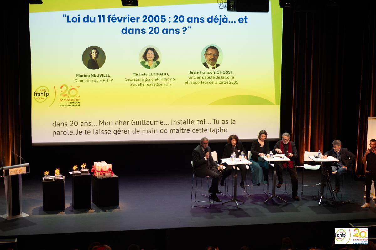 photo de l'événement avec les intervenants